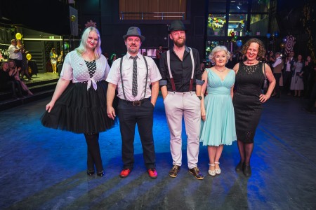 Absolwenckie potupaje na UMK [fot. Szymon Zdziebło]